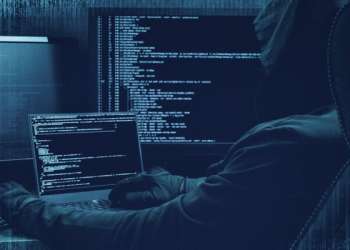 Власти отслеживают транзакции биткоина торговца наркотиками в тёмной паутине, арестовано