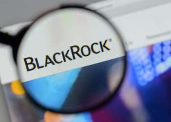 Генеральный директор BlackRock разъясняет слухи об участии в криптографии