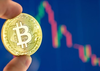 Трейдеры ожидают, что бычий Биткоин движется после ежедневного закрытия свечи, повышения токенов