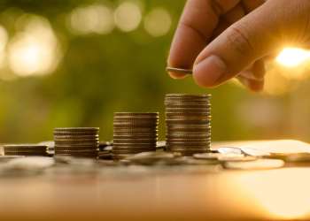 Распродажа биткоина? Технические признаки и крупные инвесторы считают так