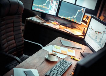 Ценовое действие на прошлой неделе: Рынок устанавливает низкую цену с начала года, затем резко отскакивает назад