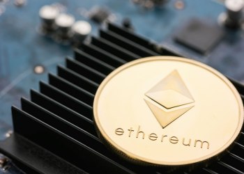Соучредитель Ethereum: Крипто видит огромное количество деятельности, огромный рост